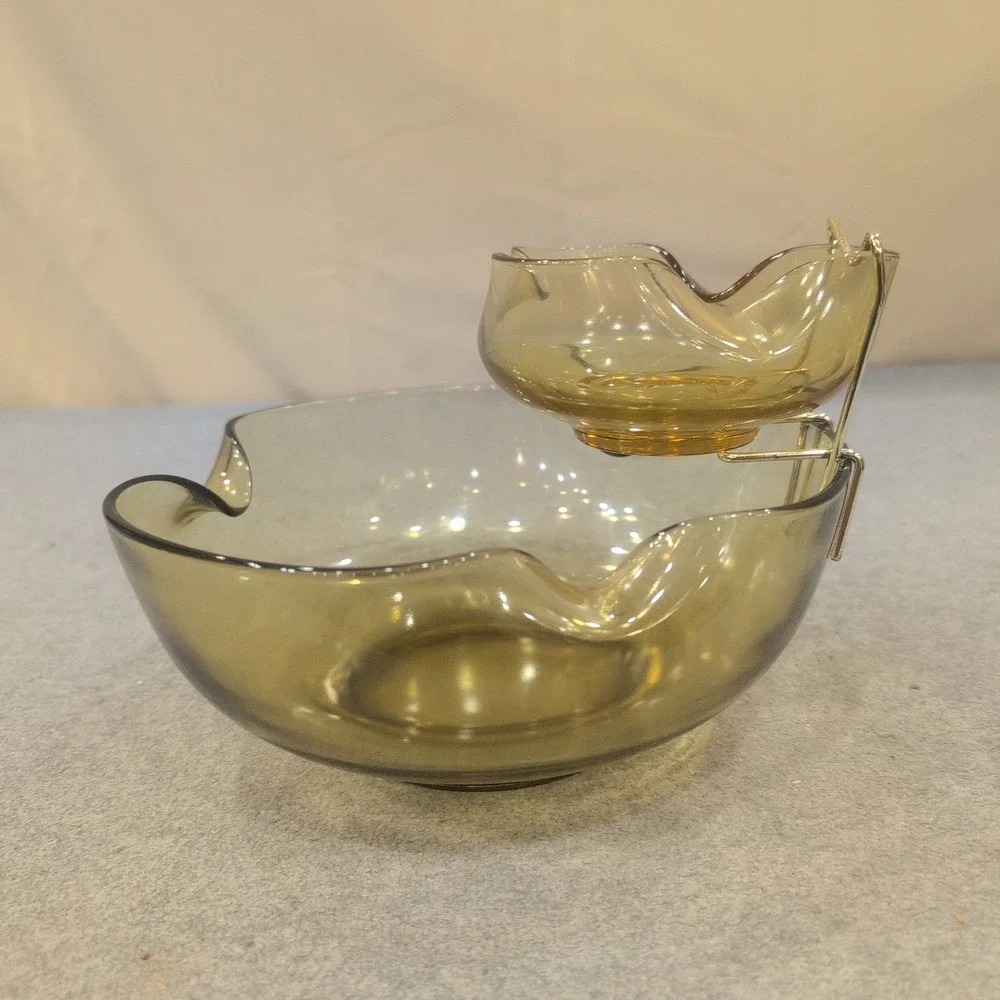 Vintage MCM Smoked Olive Green Glass Ruffled Chip and Dip Set with Metal Bracket